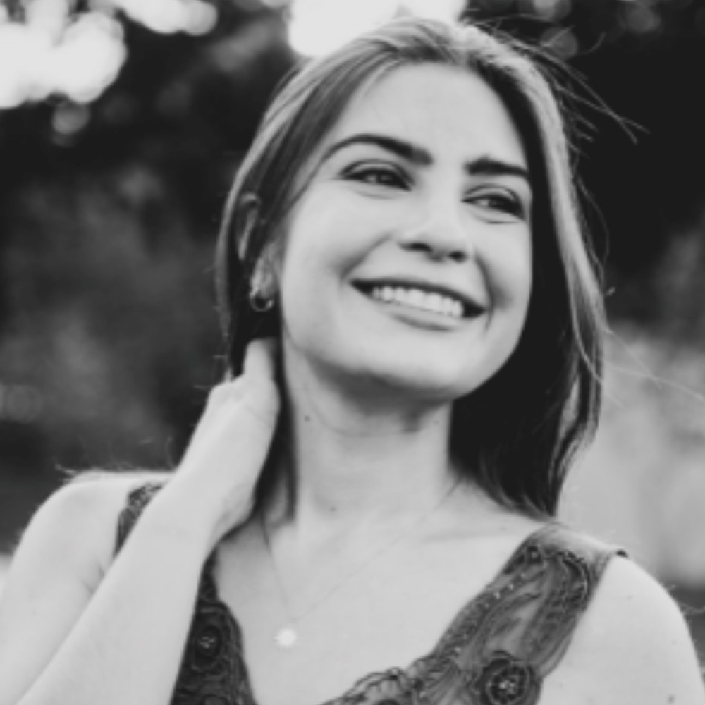 Meet your Posher, Gio